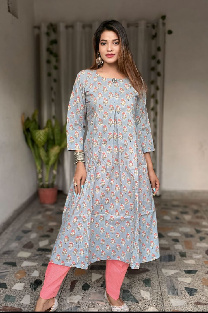 Gray-pink flower motif Kalidar kurta